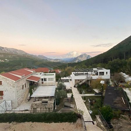 Village Property Trusa Tugare Extérieur photo